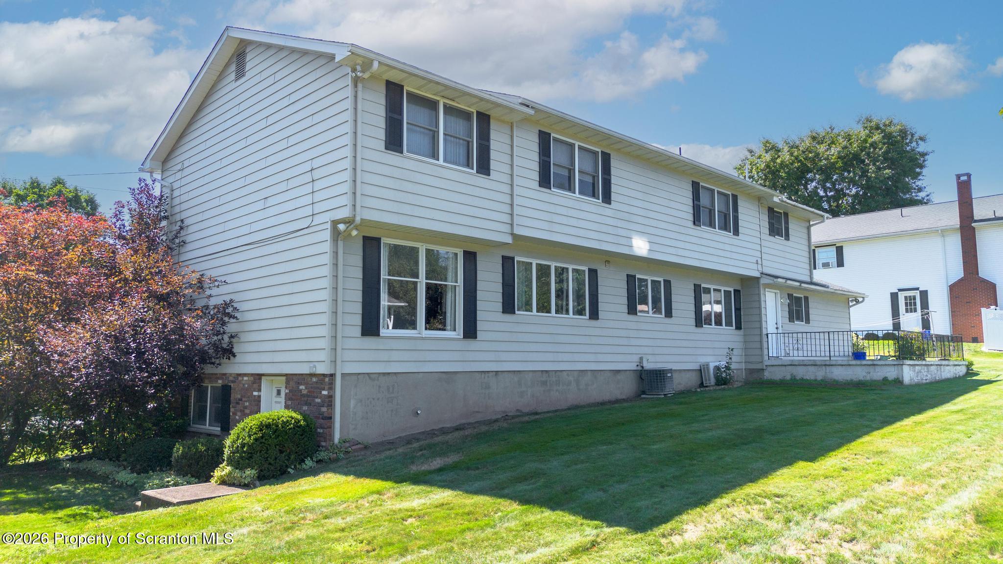 576 Hilltop Road Blakely, PA 18452 - Photo 3 of 49 DJI_0761