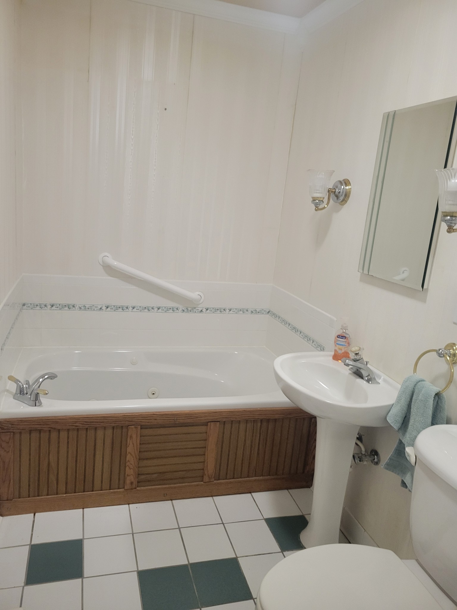 112 Lankford Road Paris, TN 38242 - Photo 8 of 16 Gallery Image 8