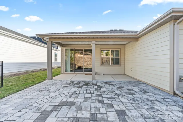 $599,900 | 4995 Looking Glass Trail, Denver, NC 28037