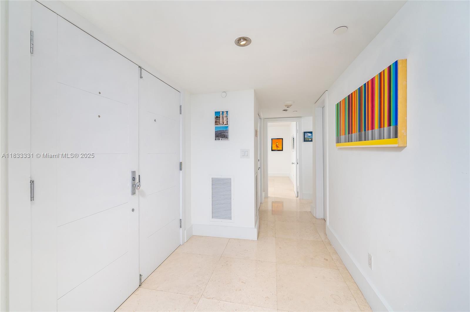 613 Ocean Drive, Unit 7C Key Biscayne, FL 33149 - Photo 16 of 42 a view of an empty room