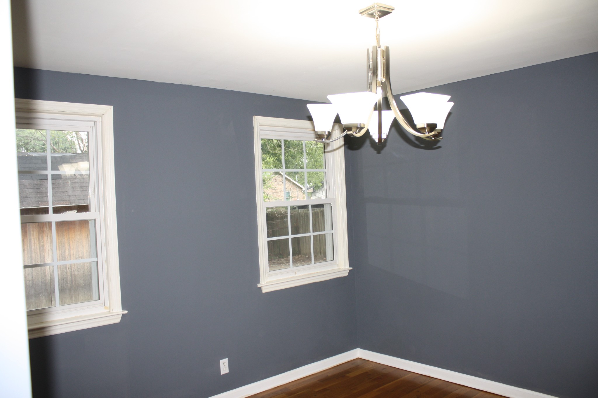 36 Benzing Road Antioch, TN 37013 - Photo 7 of 39 a view of a decorative light in a room