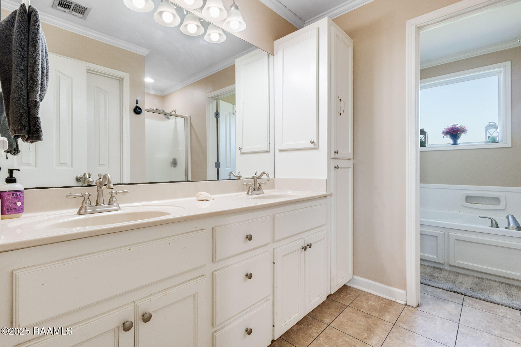 1014 Stanley Robert Road Breaux Bridge, LA 70517 - Photo 12 of 17 12-web-or-mls-1014 Stanley Robert-12