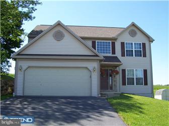 1028 Crest Road Leesport, PA 19533 - Photo 1 of 9 Gallery Image 1