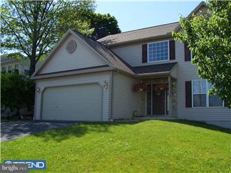1028 Crest Road Leesport, PA 19533 - Photo 2 of 9 Gallery Image 2