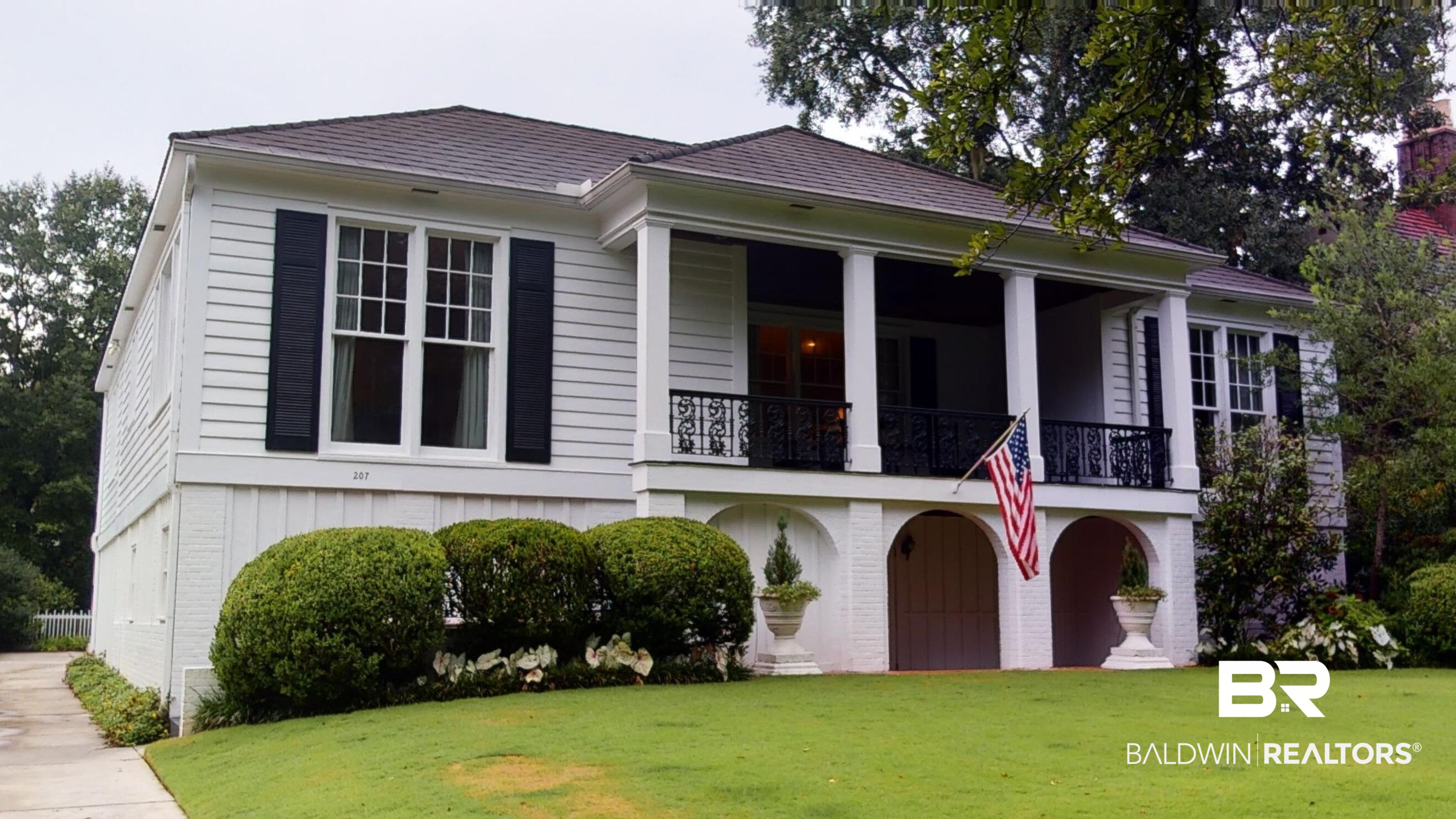 207 Levert Avenue Mobile, AL 36607 - Photo 2 of 39