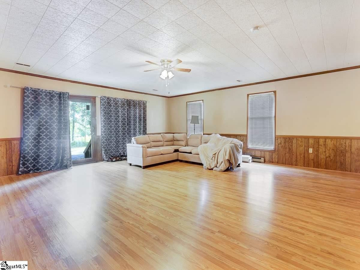 940 Meece Mill Road Pickens, SC 29671 - Photo 4 of 32
