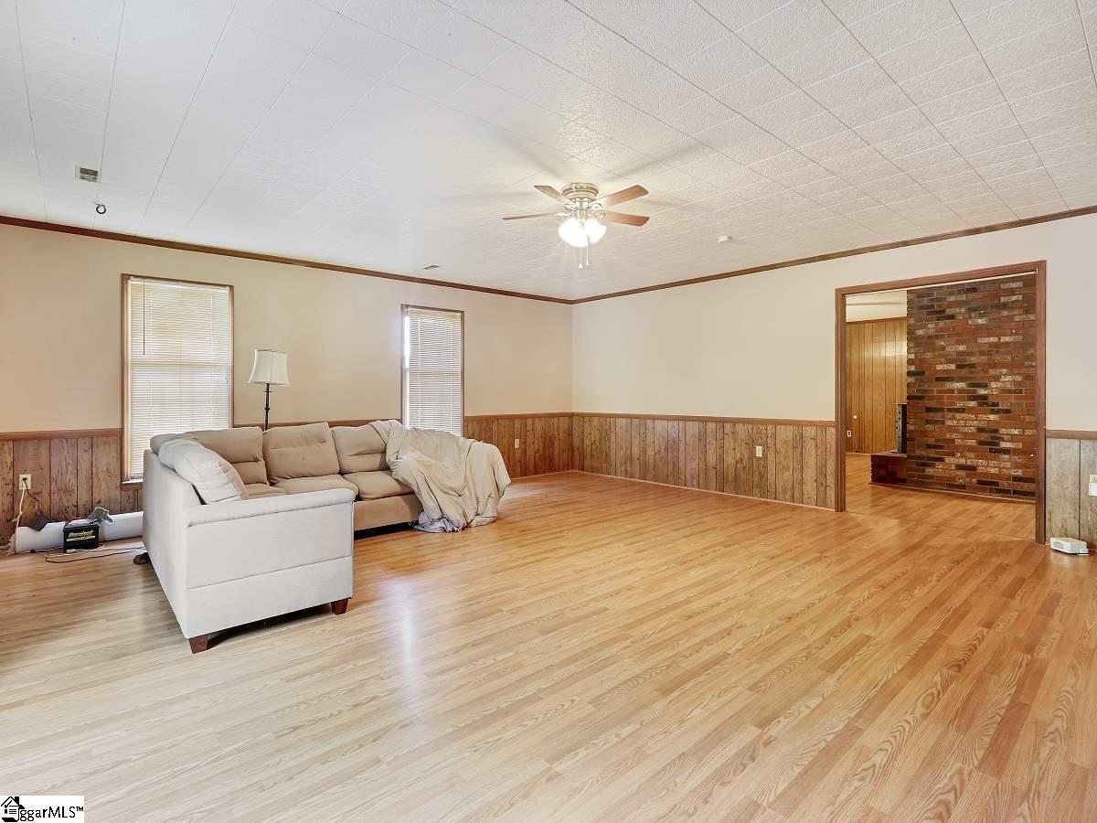 940 Meece Mill Road Pickens, SC 29671 - Photo 5 of 32