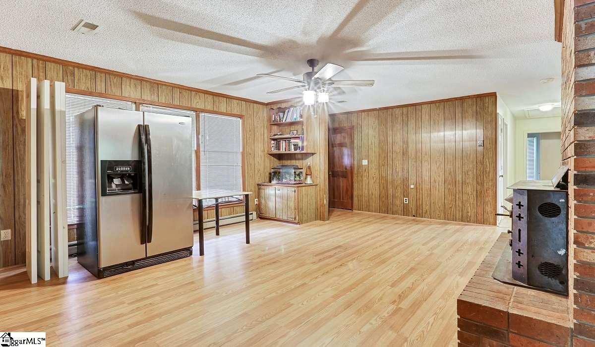 940 Meece Mill Road Pickens, SC 29671 - Photo 8 of 32