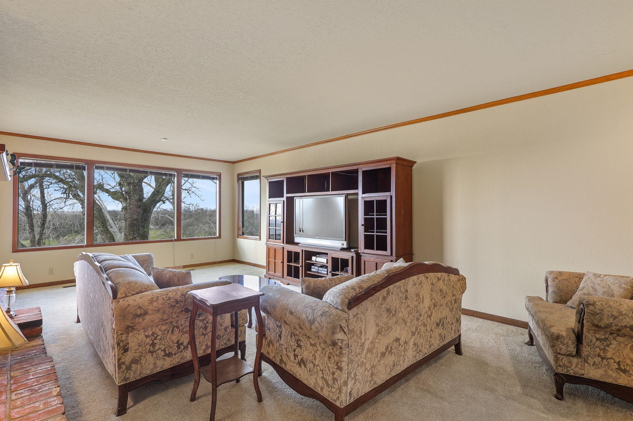 21755 Wilcox Road Red Bluff, CA 96080 - Photo 22 of 49