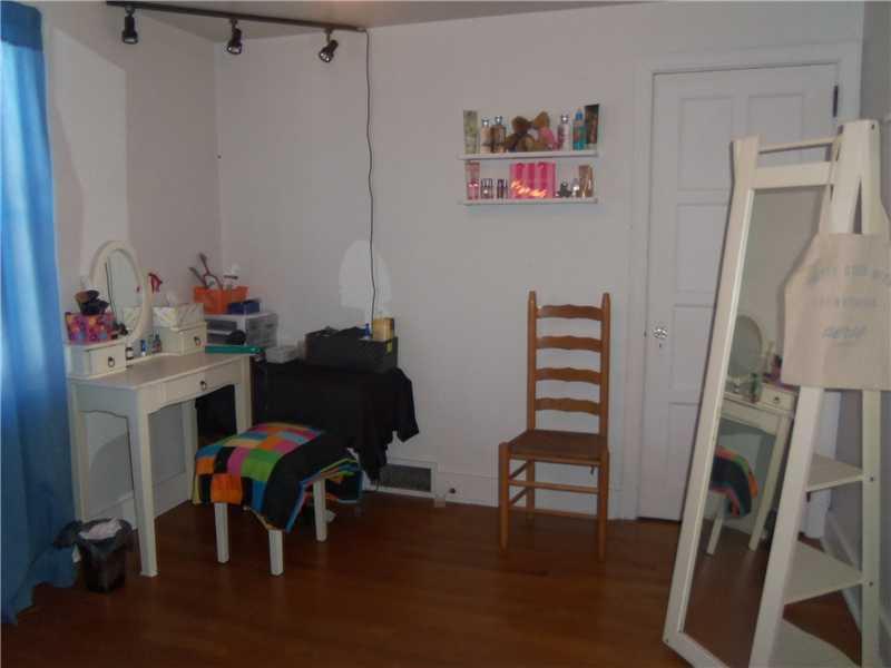 295 Fremont Road Charleroi, PA 15022 - Photo 10 of 13 Great Room.