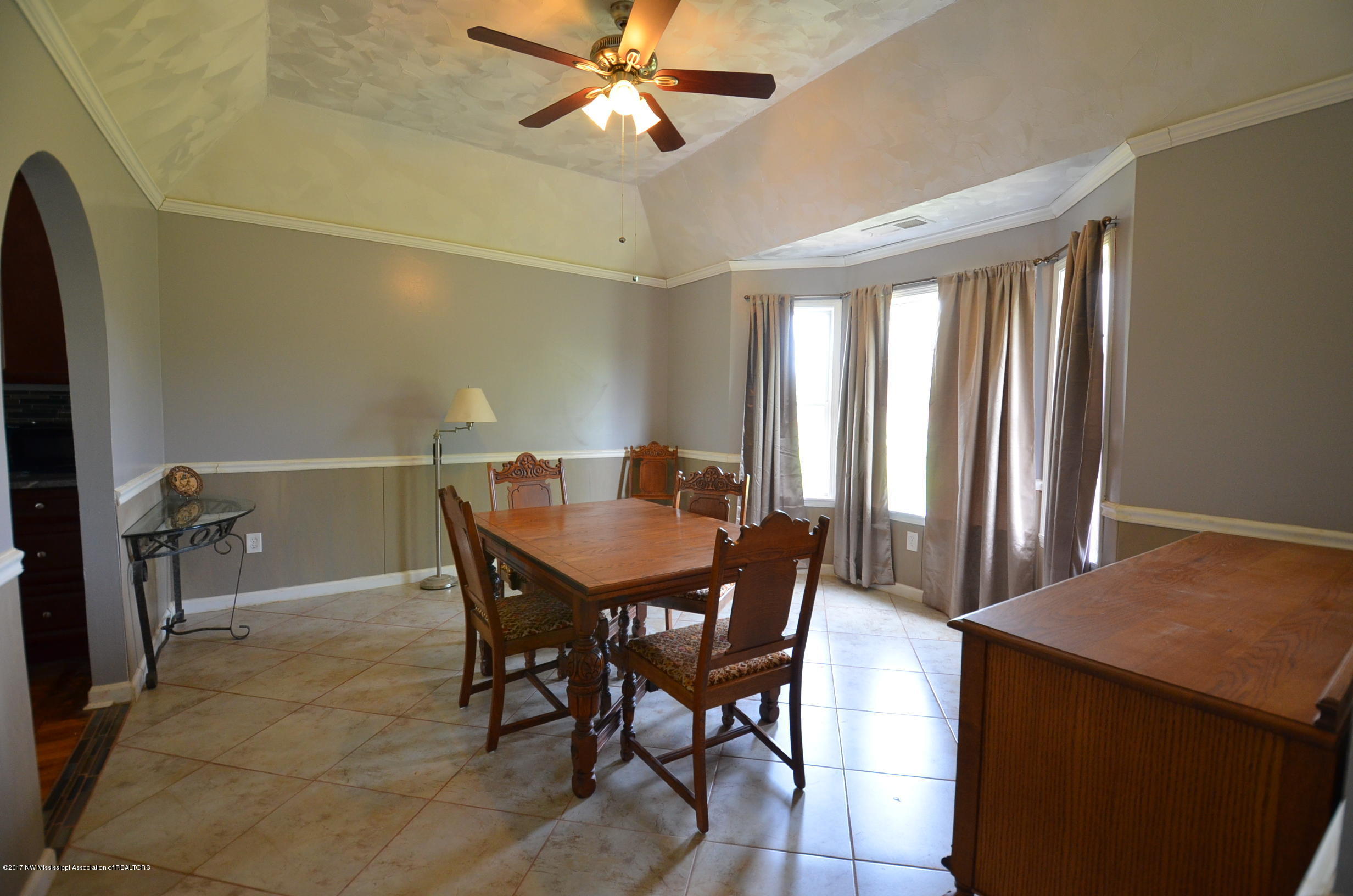 10671 Stark Acres Road Olive Branch, MS 38654 - Photo 4 of 30 Dining Room