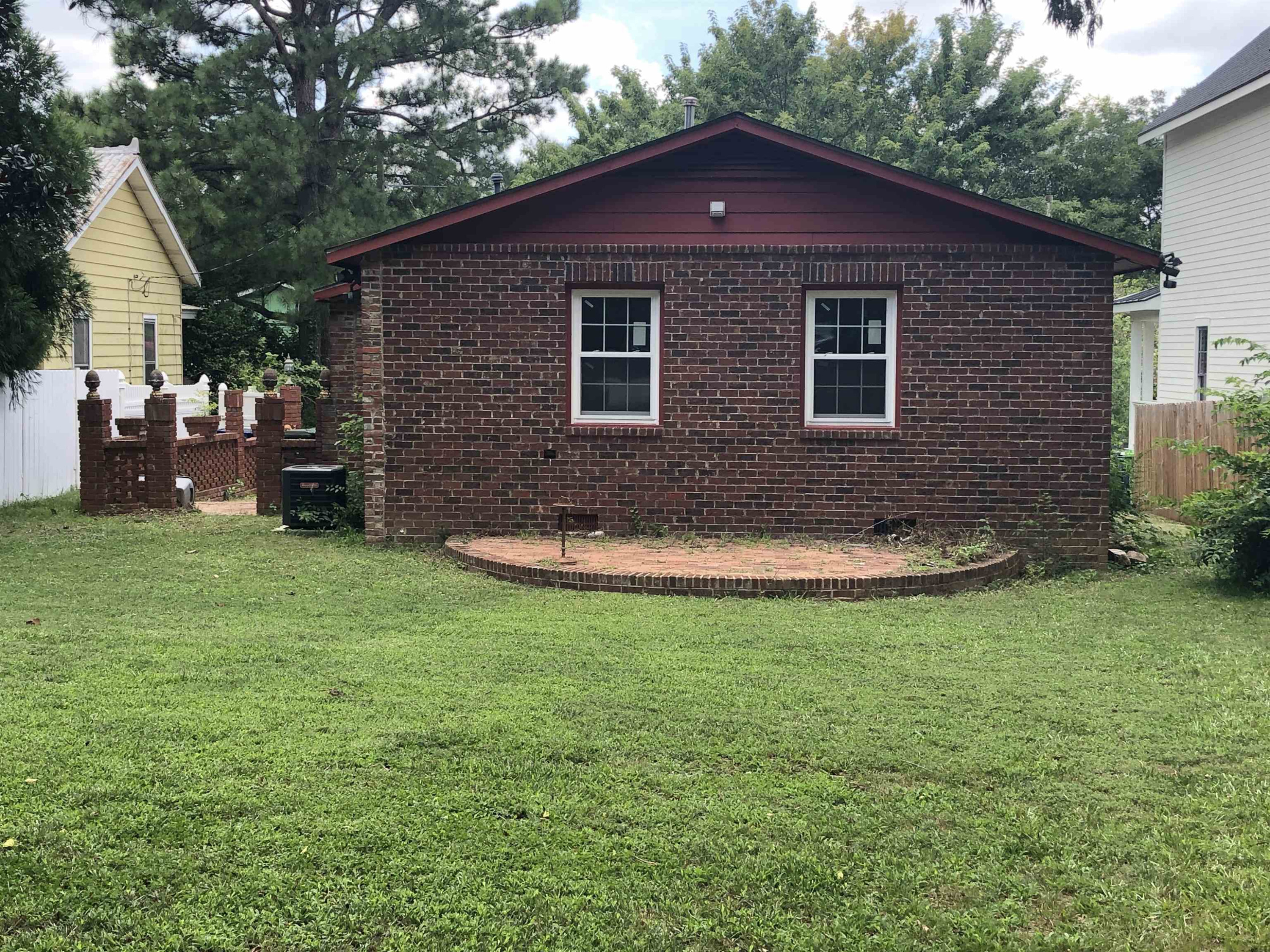 208 North State Street Raleigh, NC 27601 - Photo 13 of 14 Photo 13