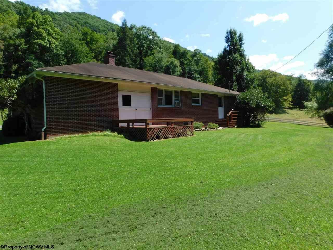 4094 Files Creek Road Beverly, WV 26253 - Photo 4 of 20 Gallery Image 4