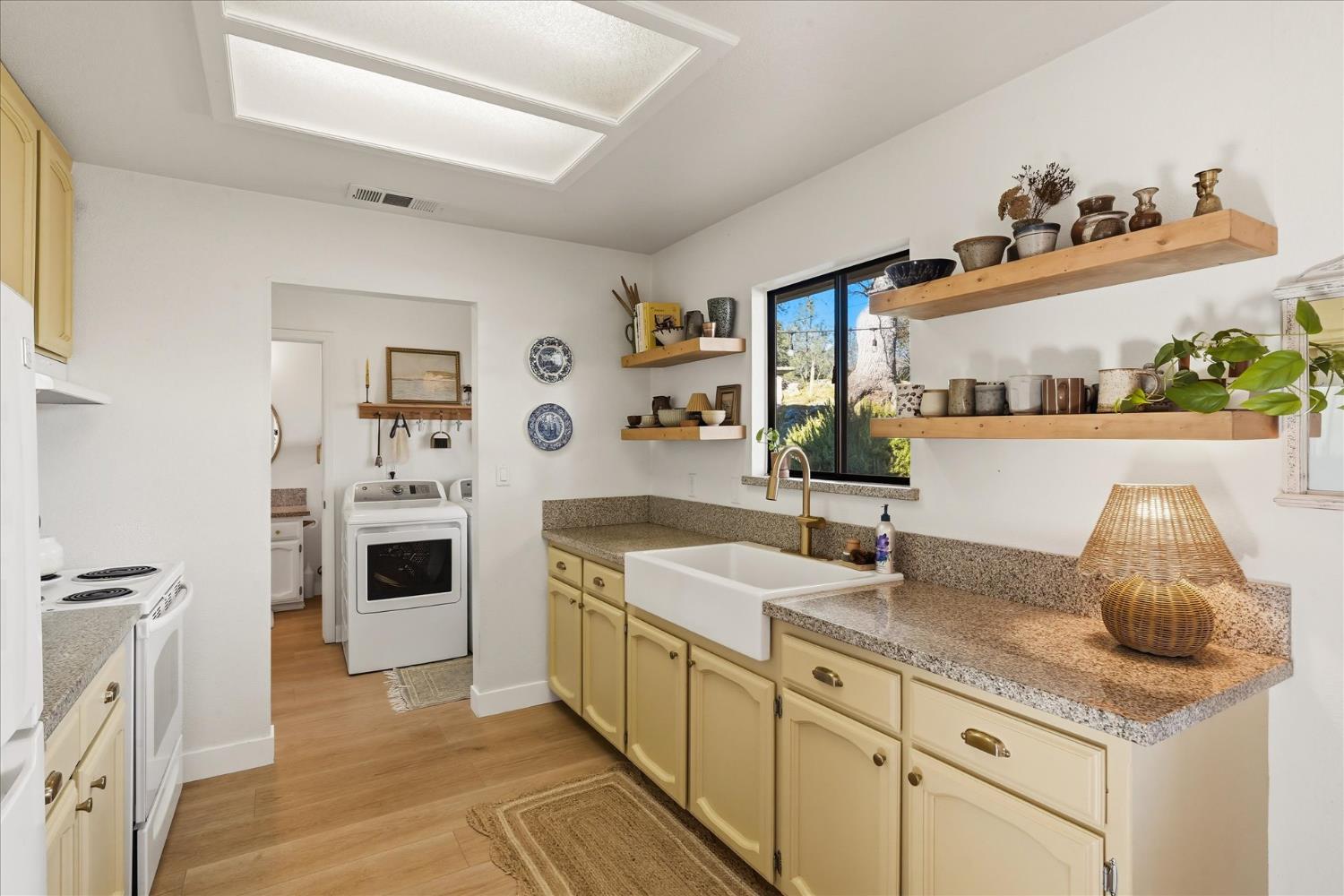 28924 Limestone Way Coarsegold, CA 93614 - Photo 12 of 39