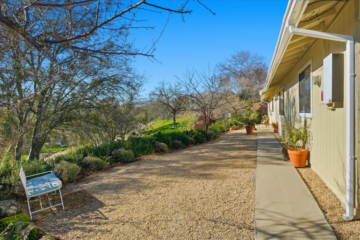 28924 Limestone Way Coarsegold, CA 93614 - Photo 7 of 39