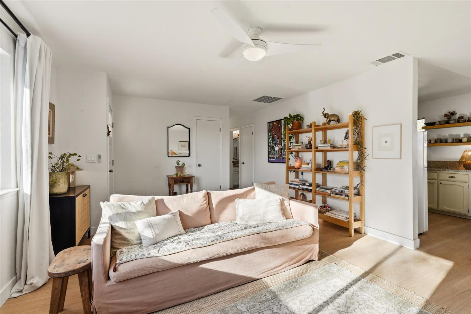 28924 Limestone Way Coarsegold, CA 93614 - Photo 9 of 39