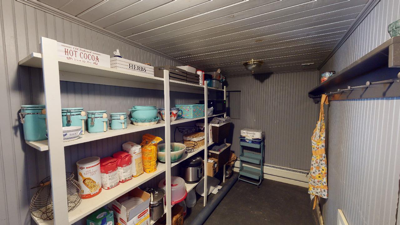 105 Main Street Lincoln, ME 04457 - Photo 8 of 29 Pantry