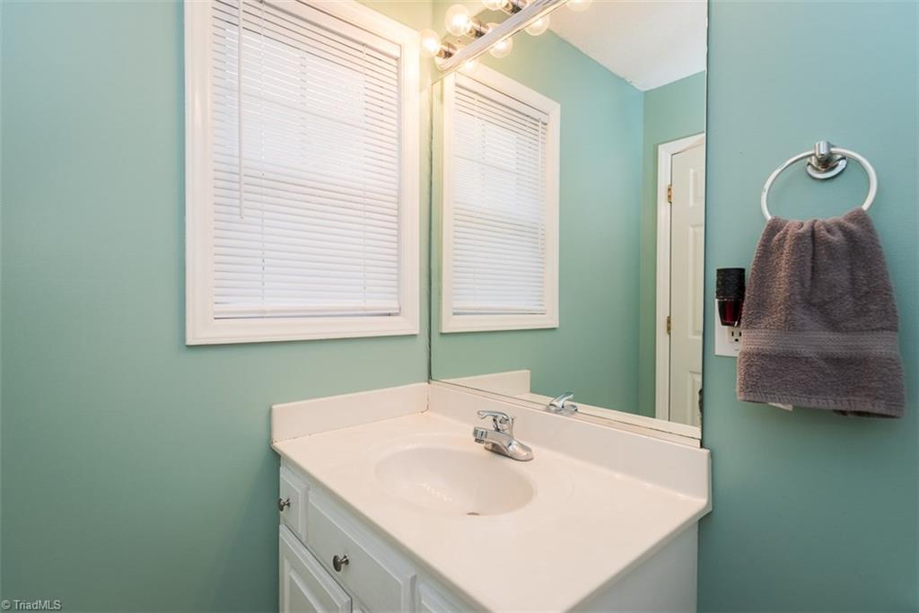 259 Lake Latham Road Mebane, NC 27302 - Photo 14 of 18 Gallery Image 14
