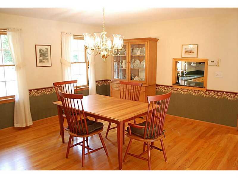 29 Longmeadow Road Scarborough, ME 04074 - Photo 11 of 35 Dining Room.