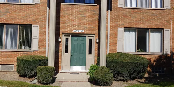 $1,150 | 22513 Masonic, St. Clair Shores, MI 48082