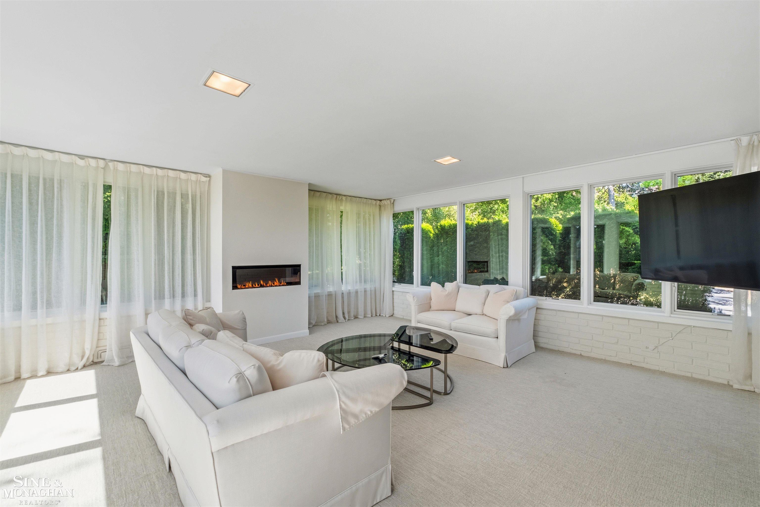 89 Lake Shore Road Grosse Pointe Farms, MI 48236 - Photo 25 of 89
