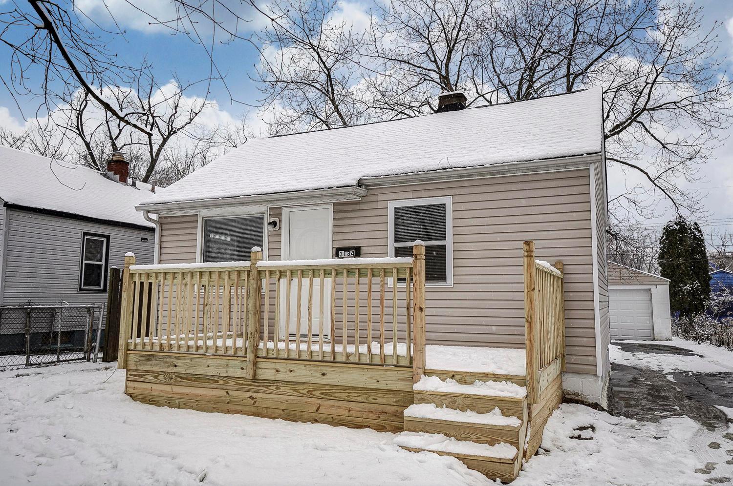 3134 Howey Road Columbus, OH 43224 - Photo 4 of 25