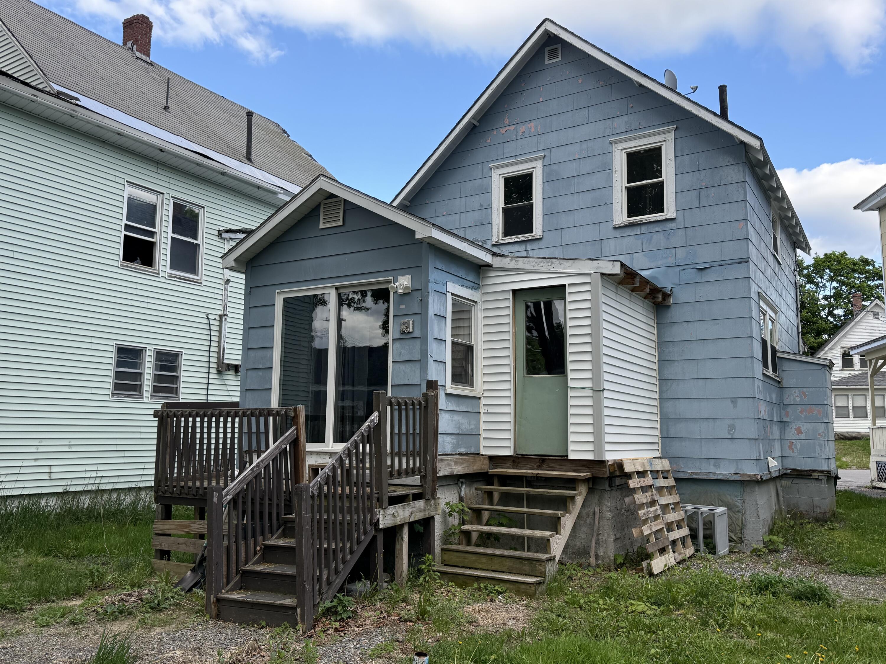 89 A Elm Street Millinocket, ME 04462 - Photo 2 of 27 IMG_3874