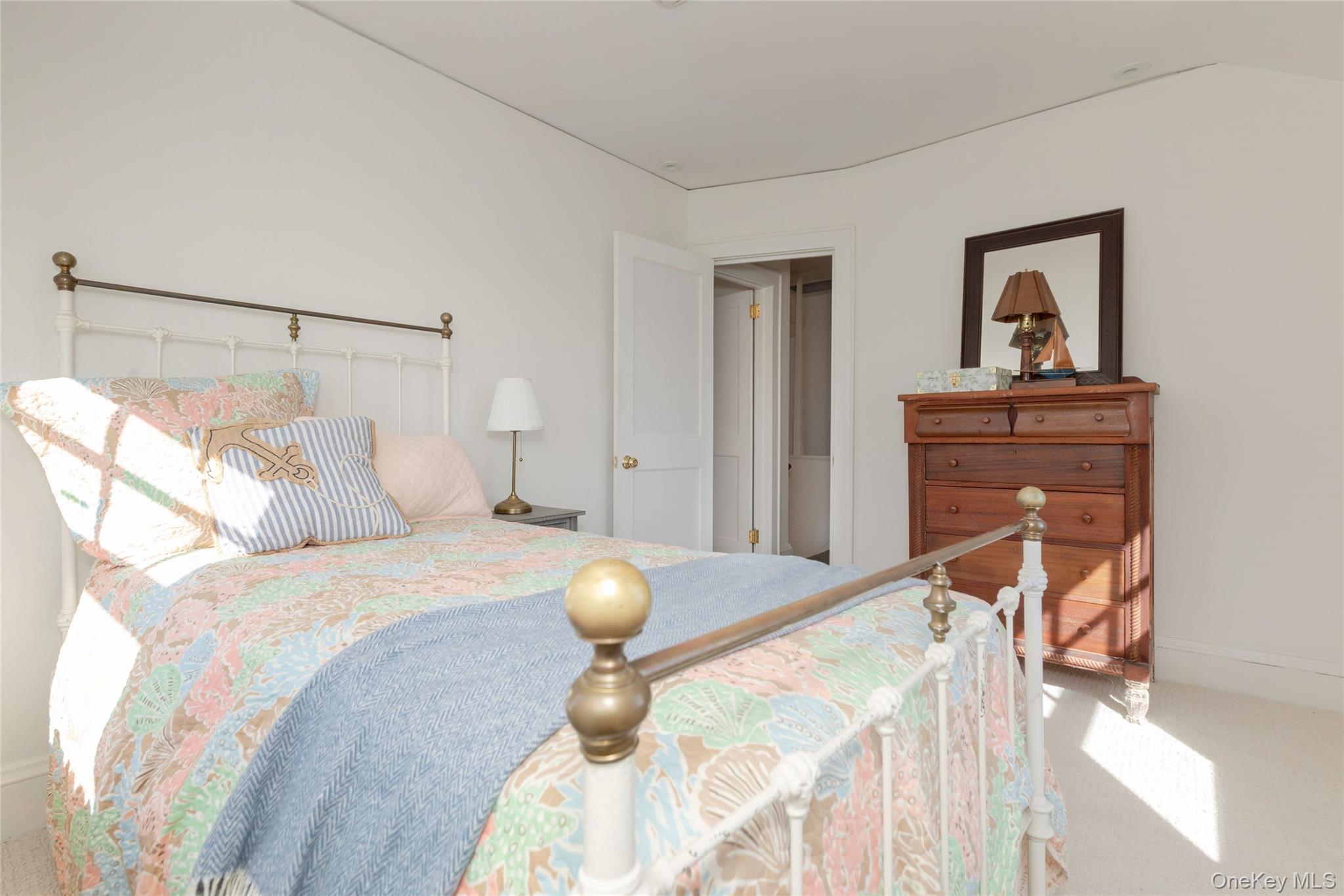 211 Bowne Street Bronx, NY 10464 - Photo 16 of 28