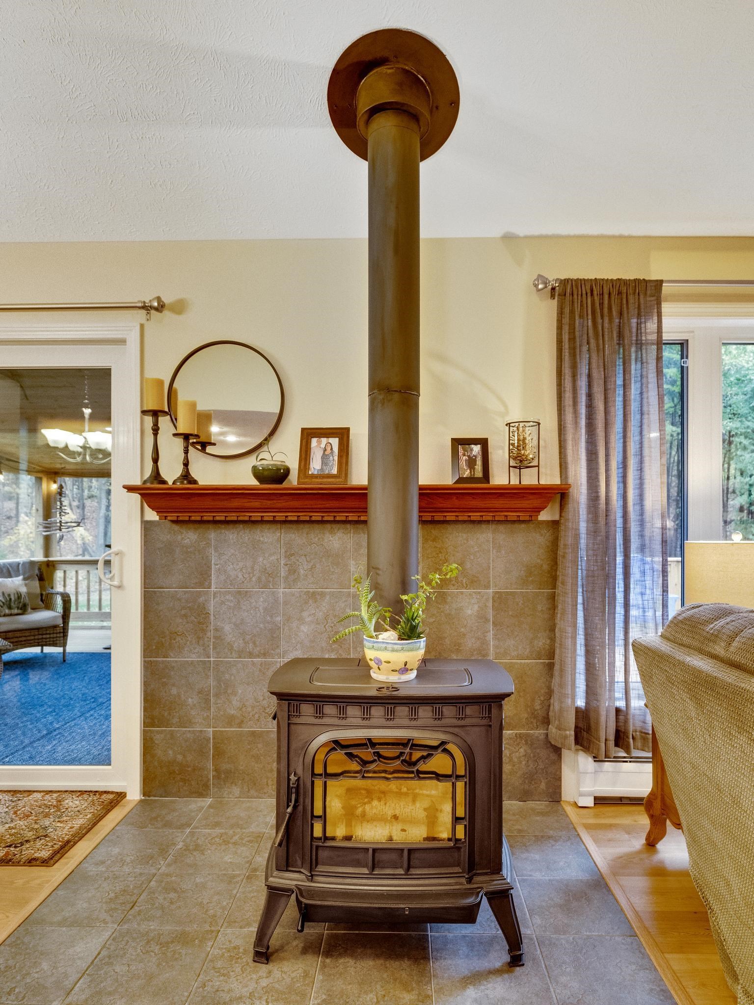 4205 Rollo Road Highgate, VT 05488 - Photo 6 of 36
