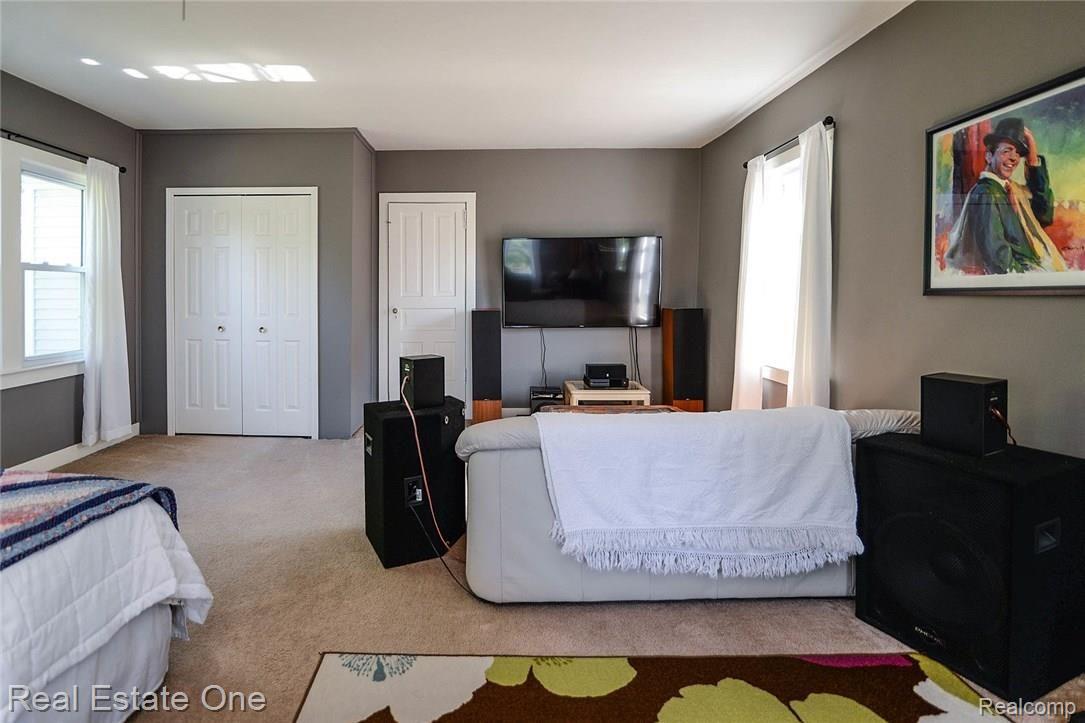 4214 West Coon Lake Road Howell, MI 48843 - Photo 32 of 49 43_23.jpg
