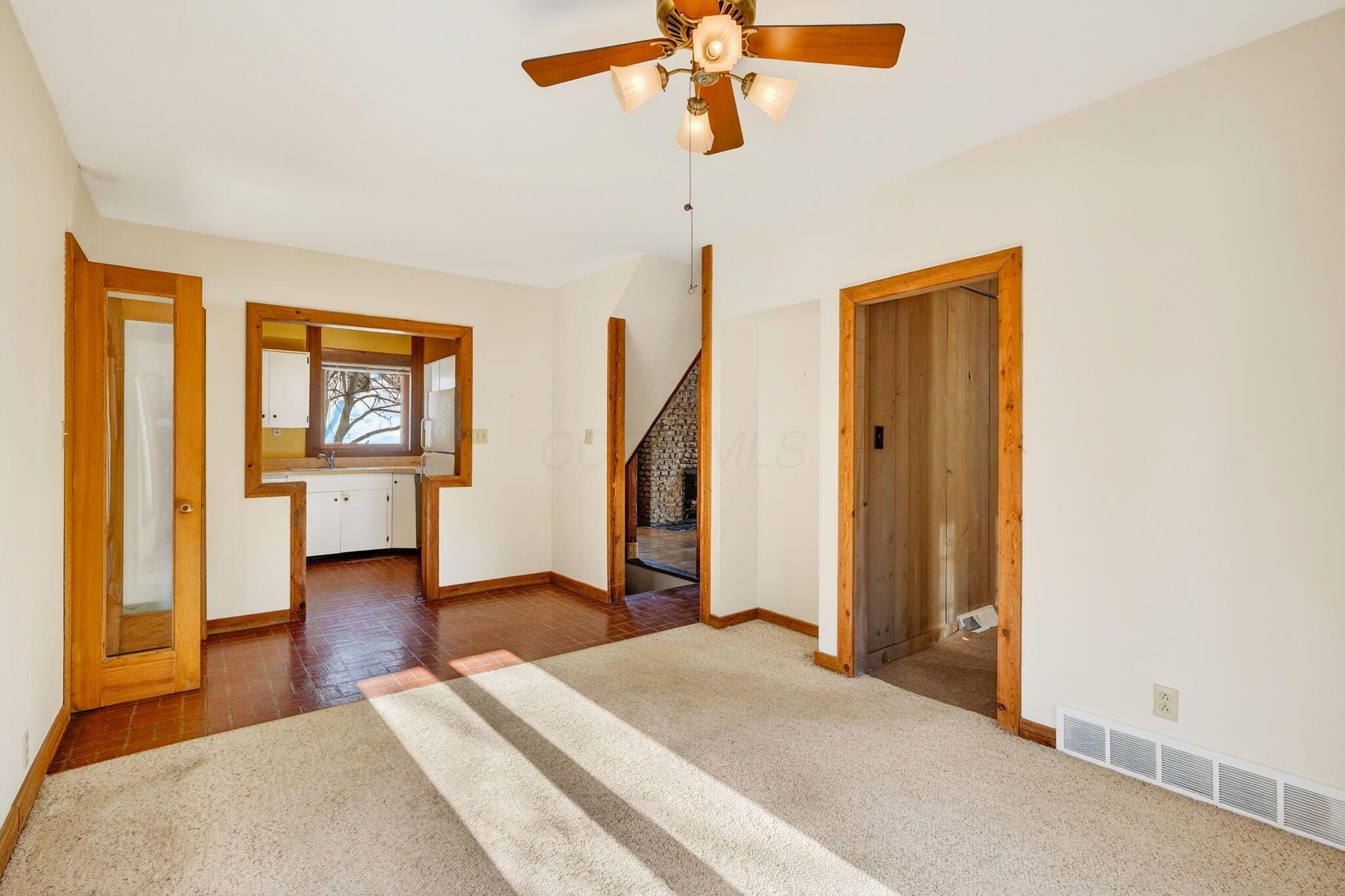 4827 Bellann Road Columbus, OH 43221 - Photo 35 of 85 DINING ROOM