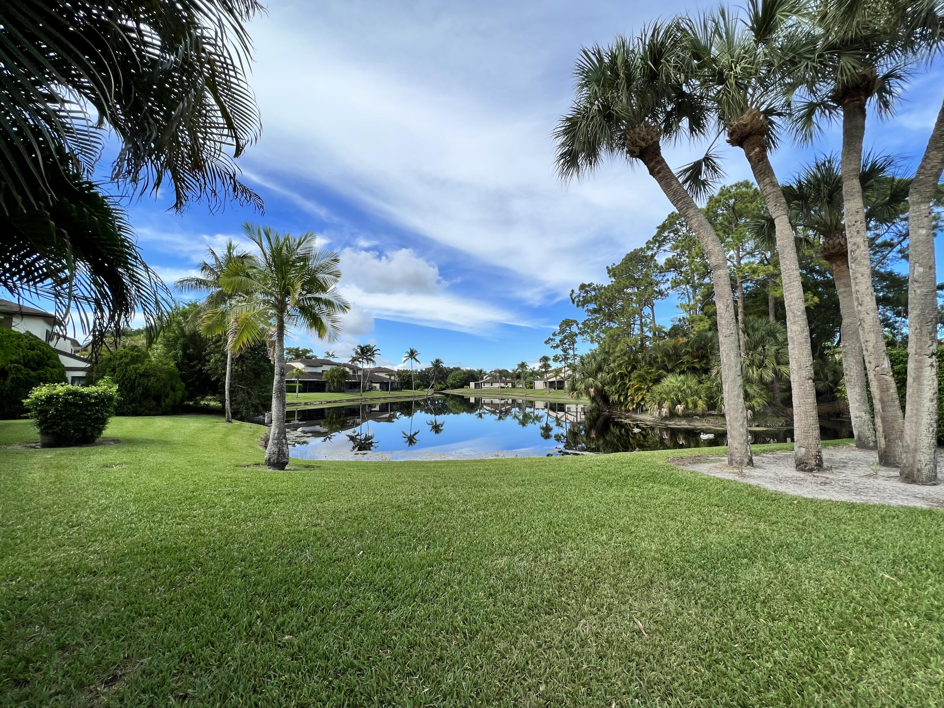 20897 Boca Ridge Drive South Boca Raton, FL 33428 - Photo 23 of 23 6C611136-B654-4C8C-9215-402B0B84114D