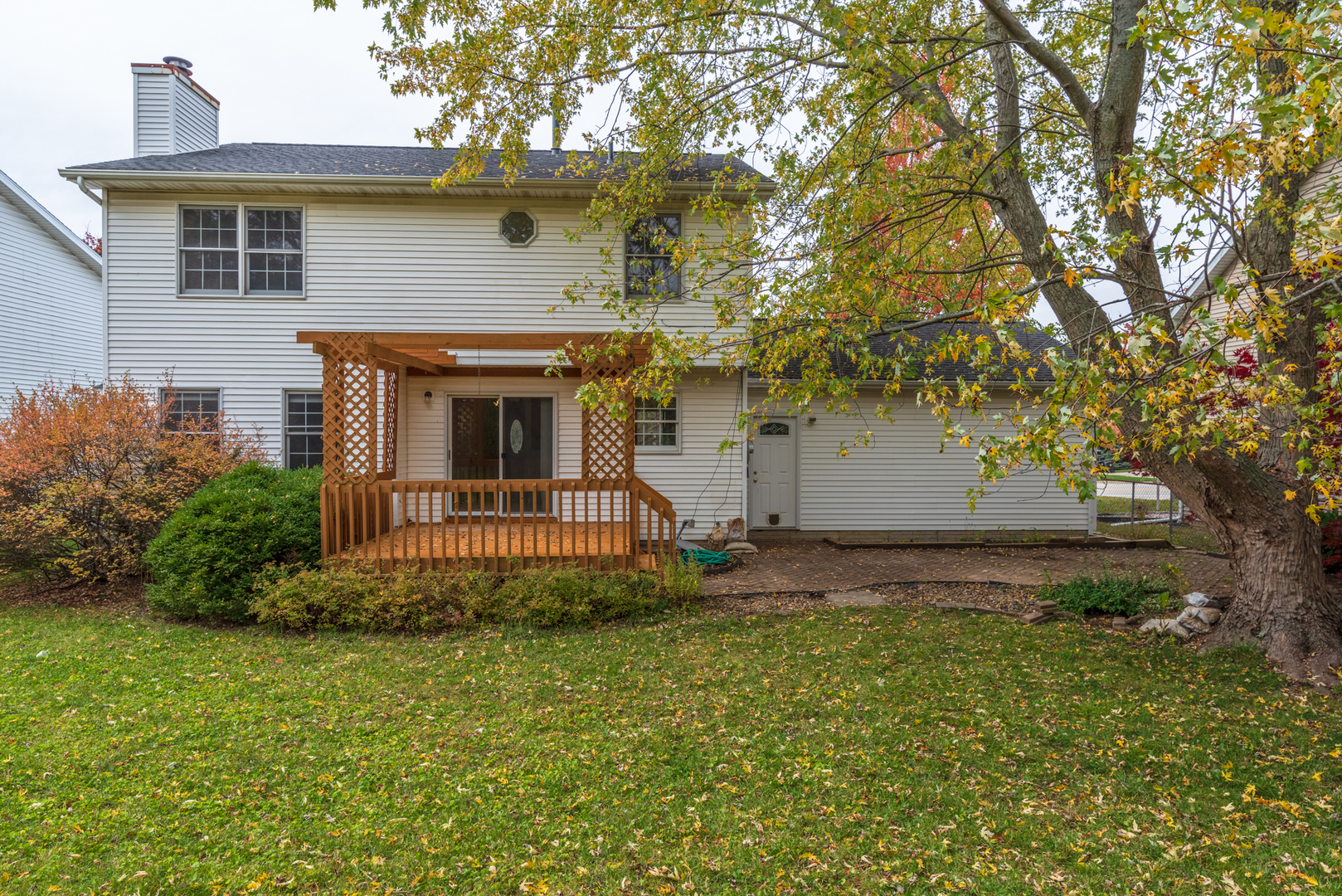 116 North Blair Drive Normal, IL 61761 - Photo 5 of 41 a front view of a house with garden