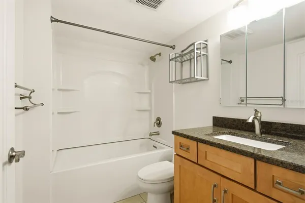 $200,000 | 3134 Lake Pine Way, Unit H1, Tarpon Springs, FL 34688