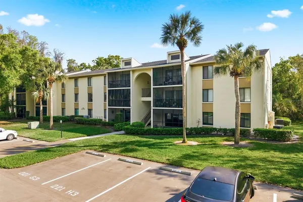 $200,000 | 3134 Lake Pine Way, Unit H1, Tarpon Springs, FL 34688