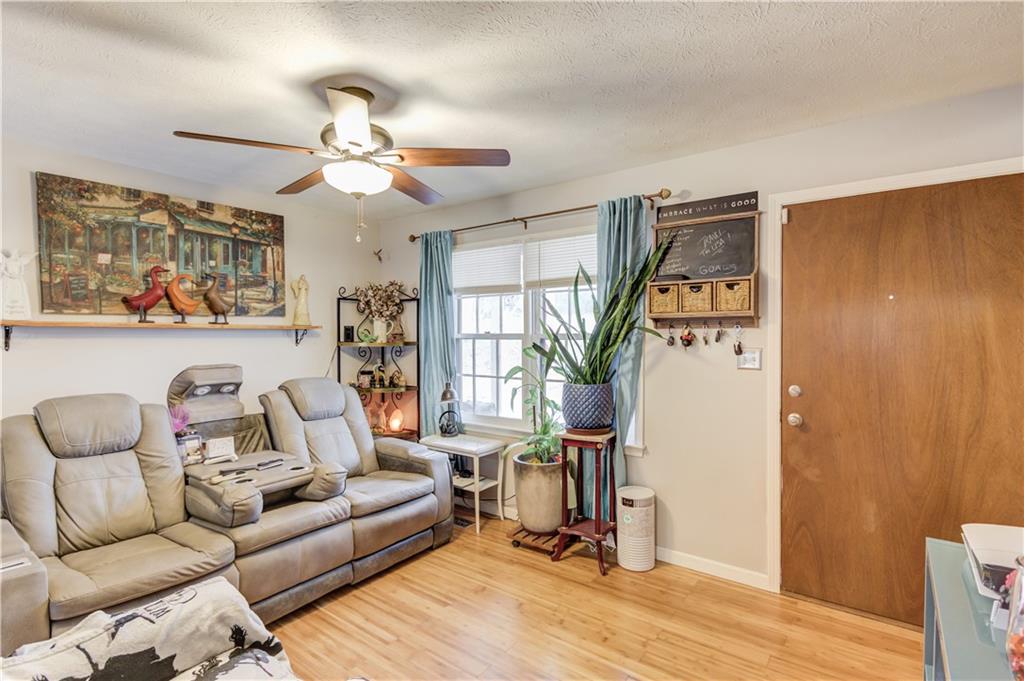 538 Valleyview Drive Winder, GA 30680 - Photo 3 of 25