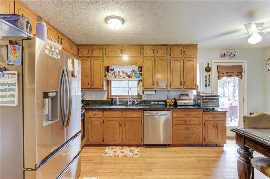 538 Valleyview Drive Winder, GA 30680 - Photo 5 of 25