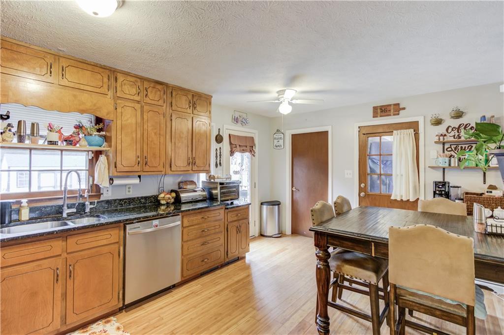 538 Valleyview Drive Winder, GA 30680 - Photo 6 of 25