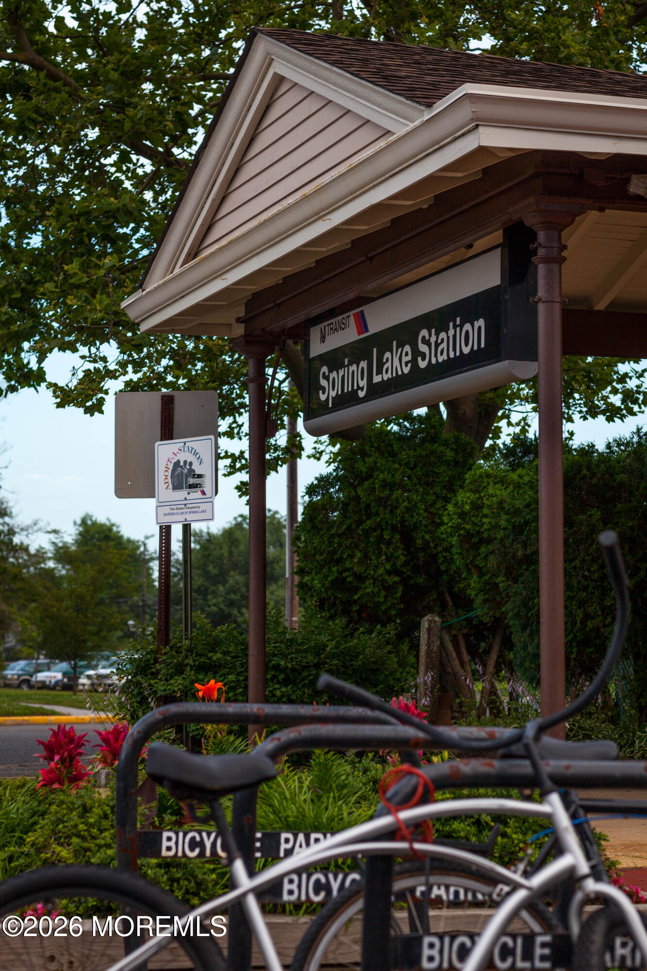 101 Tuttle Avenue Spring Lake, NJ 07762 - Photo 59 of 62 a view of street with sitting area