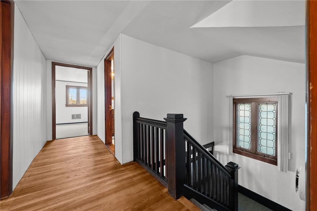 810 Collier Street Carnegie, PA 15106 - Photo 13 of 34