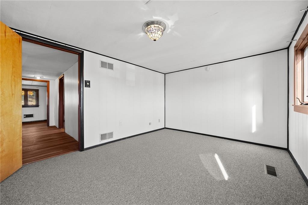 810 Collier Street Carnegie, PA 15106 - Photo 19 of 34