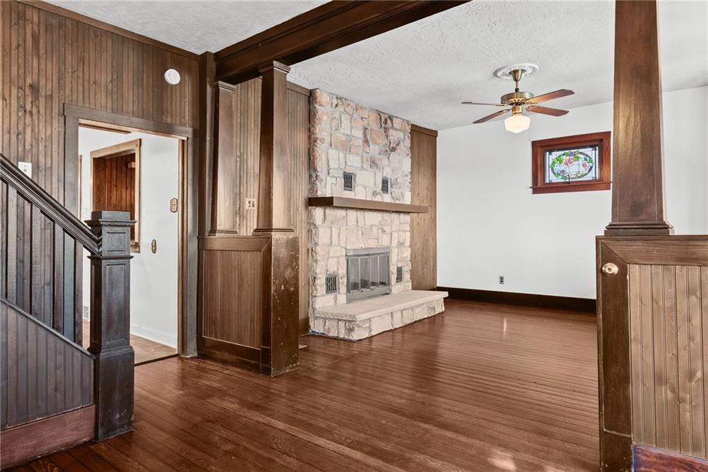 810 Collier Street Carnegie, PA 15106 - Photo 6 of 34