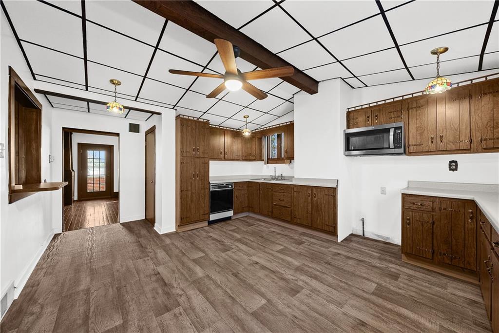 810 Collier Street Carnegie, PA 15106 - Photo 9 of 34