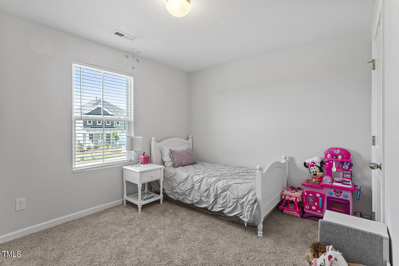 705 Spellbrook Road Zebulon, NC 27597 - Photo 14 of 24 705 Spellbrook Road_23