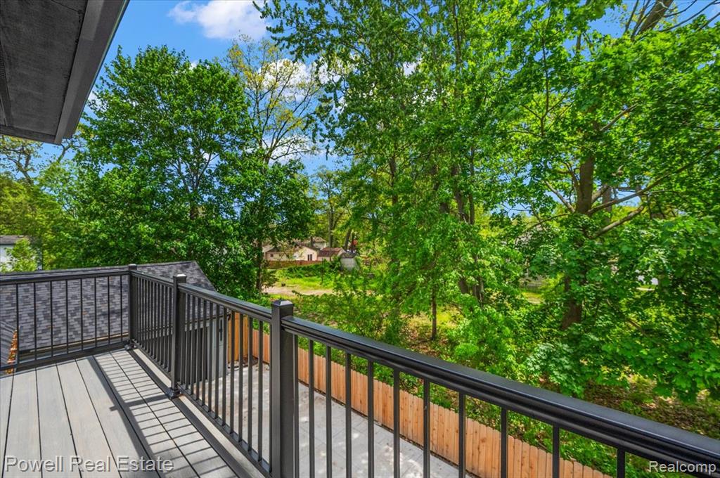6837 Hatchery Road Waterford, MI 48327 - Photo 39 of 56