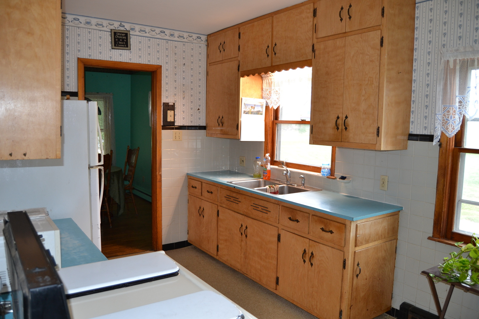 2038 North 31st Road Ottawa, IL 61350 - Photo 2 of 34