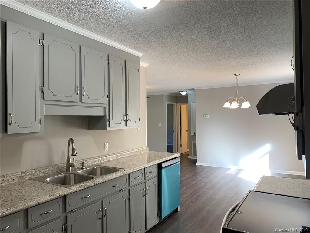 2121 Green Peach Road Lancaster, SC 29720 - Photo 5 of 11 Gallery Image 5