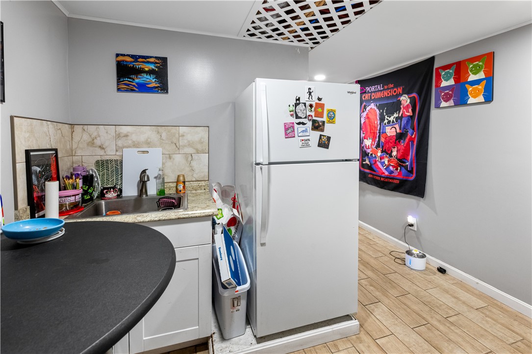 42 Burnside Street Providence, RI 02905 - Photo 16 of 17