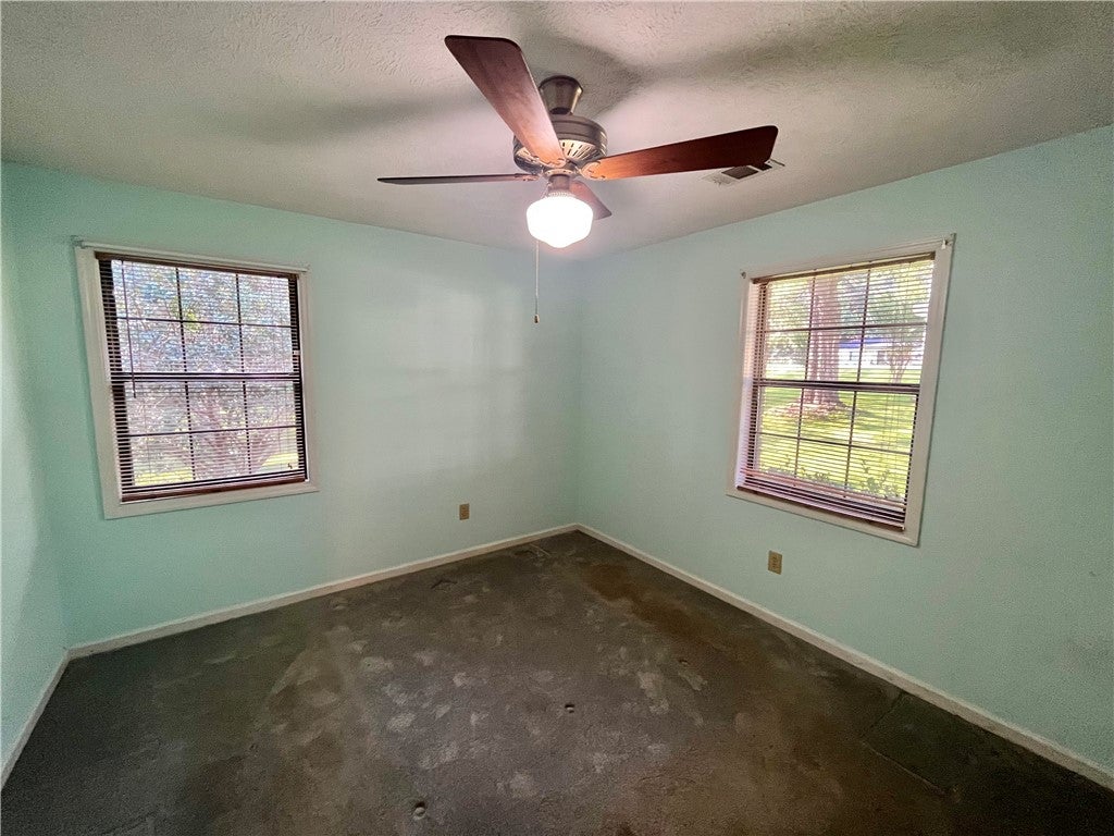 1503 Ridge Road Opelika, AL 36801 - Photo 10 of 22 Gallery Image 10