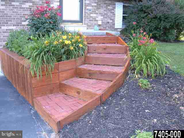3184 Muirfield Road Dover, PA 17315 - Photo 2 of 19 Gallery Image 2